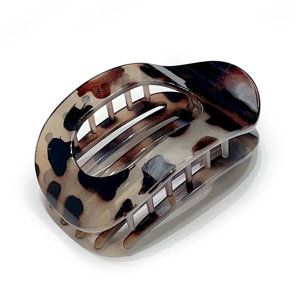 Leopard Matte Oval Hair Claw
