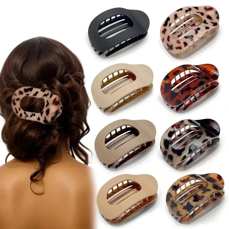Leopard Matte Oval Hair Claw